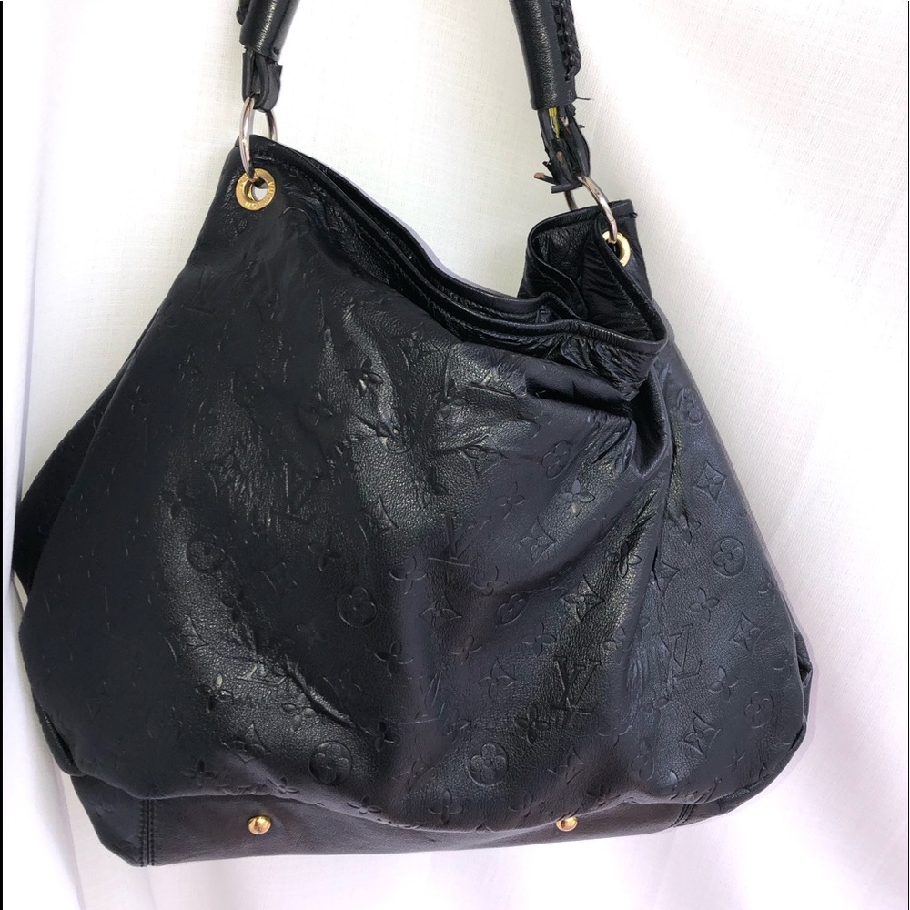 Louis Vuitton Monogram Empreinte Métis hobo bag (unsure of authenticity)